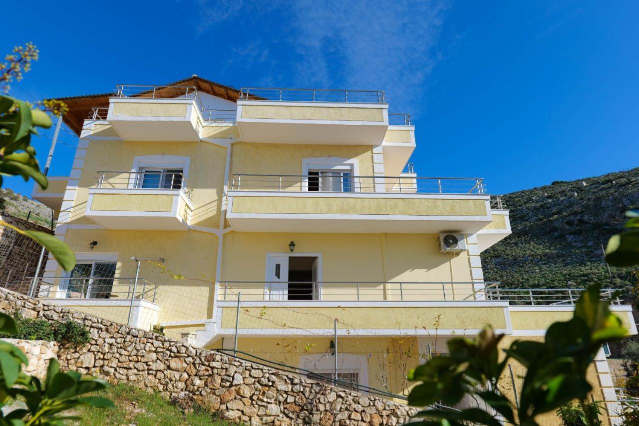 Sunny Holiday Sarandë Exteriör bild