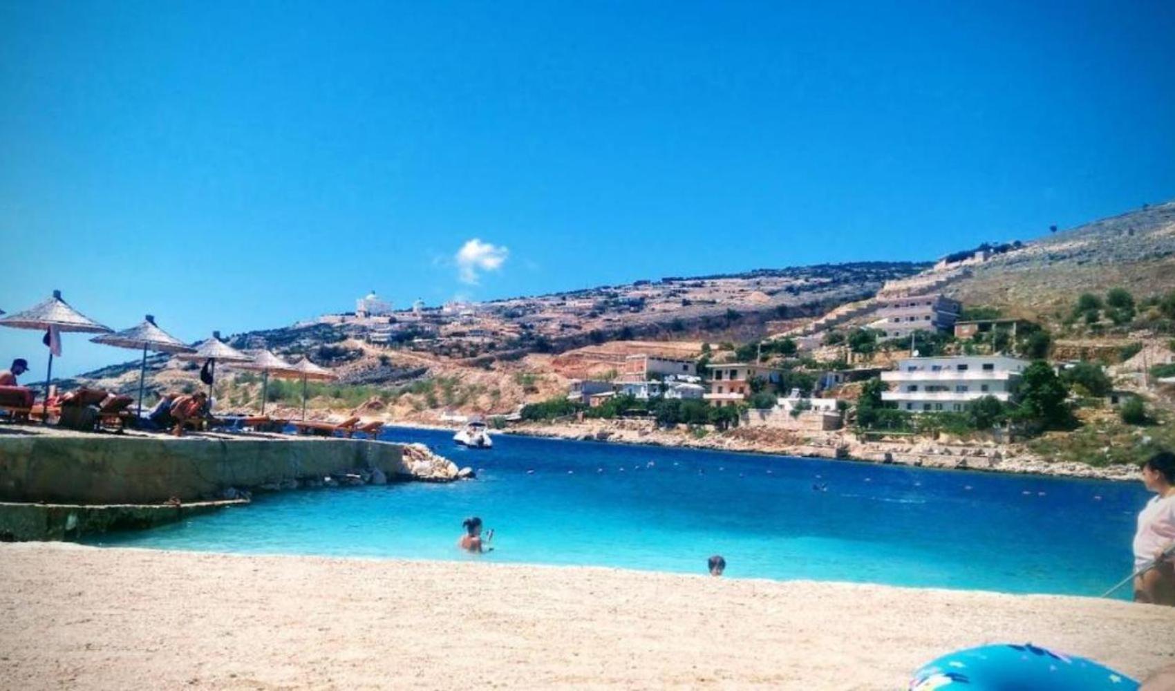 Sunny Holiday Sarandë Exteriör bild